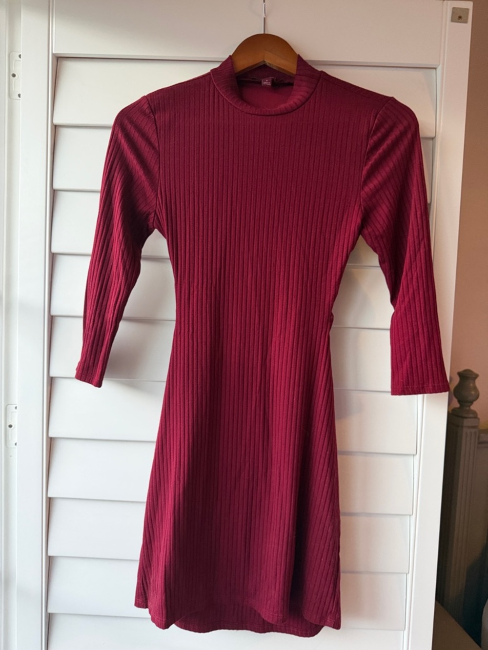 Women's Ribbed Long Sleeve Dress - Burgundy